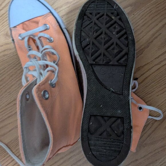 Orange Converse - Picture 3 of 3